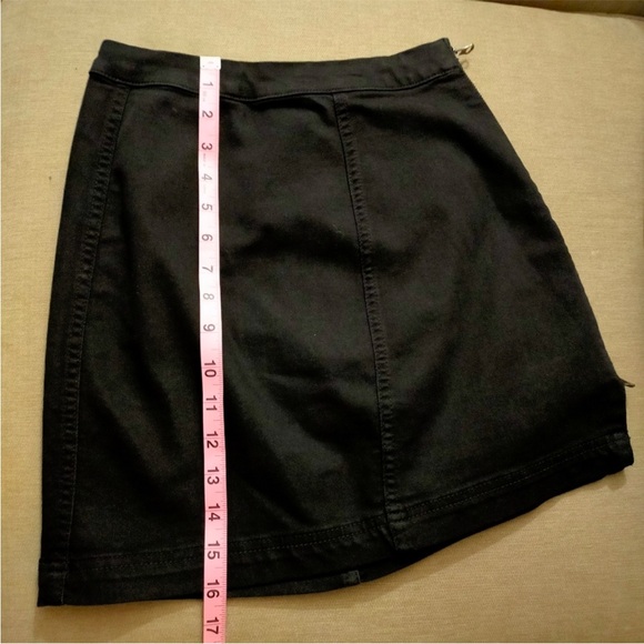Free People jean skirt mini size 0 Black pintuck Denim High Rise Zip Front - Picture 11 of 13